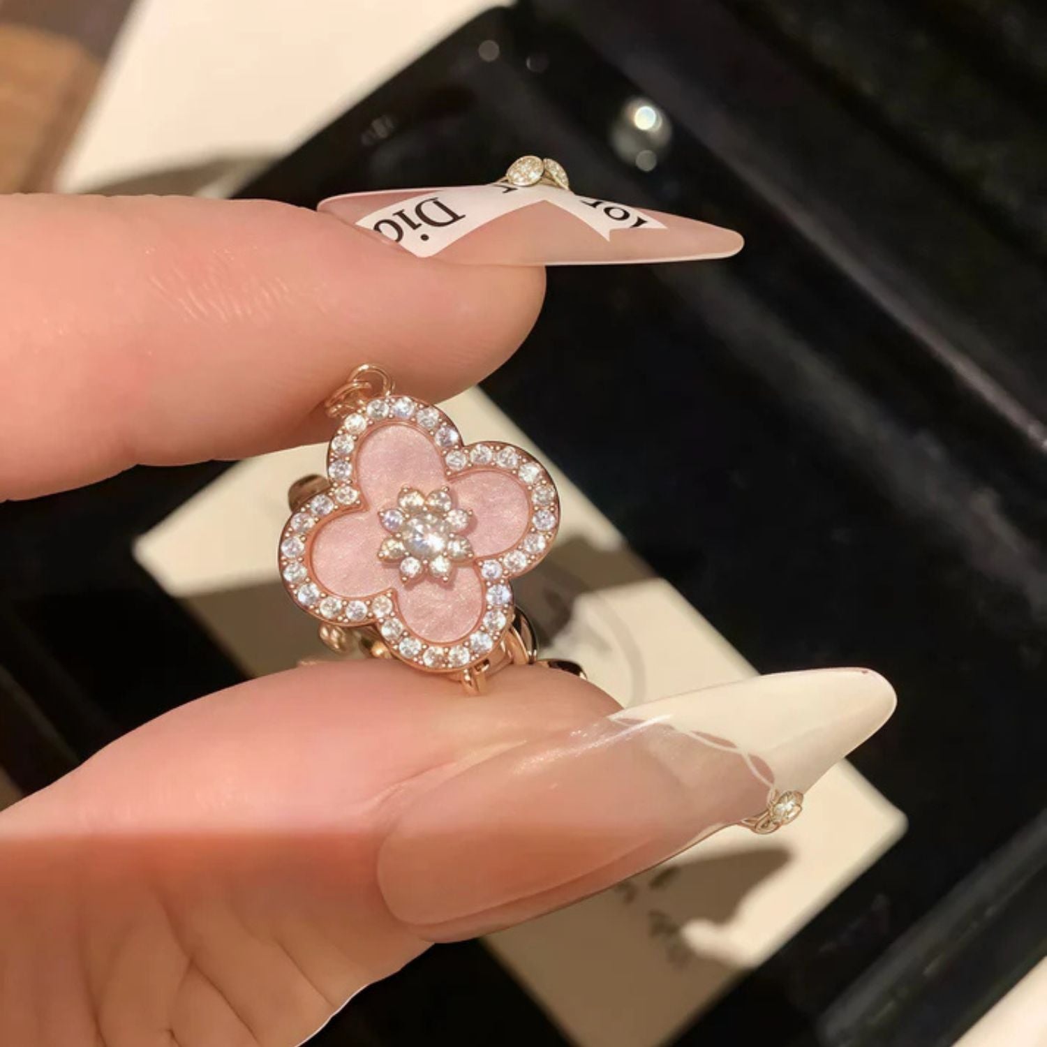 Eternal Clover Spark Bracelet