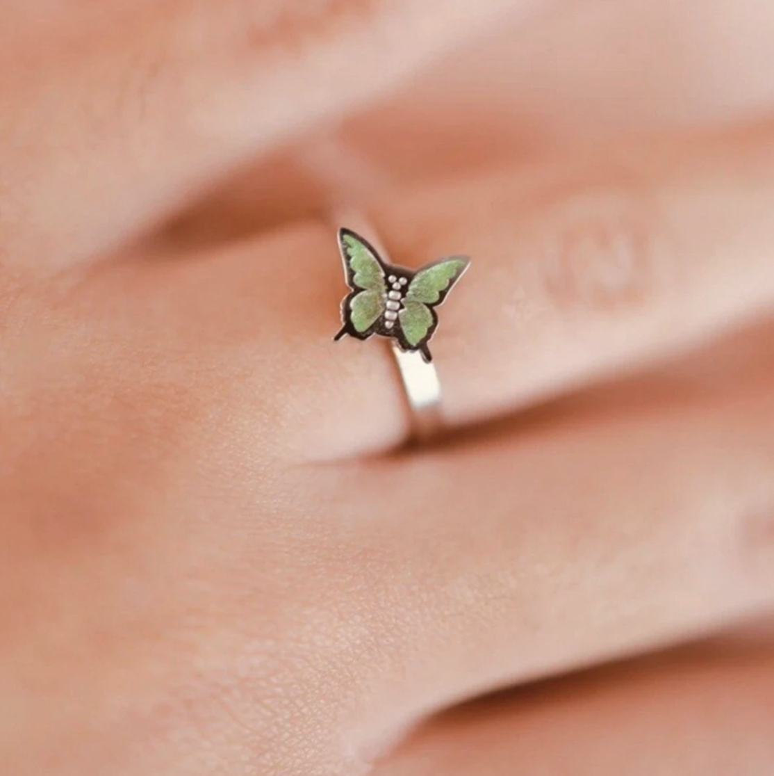 Anxiety Daisy Spinner Ring