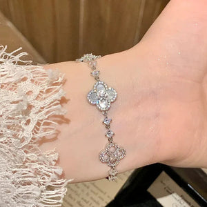 Eternal Clover Spark Bracelet